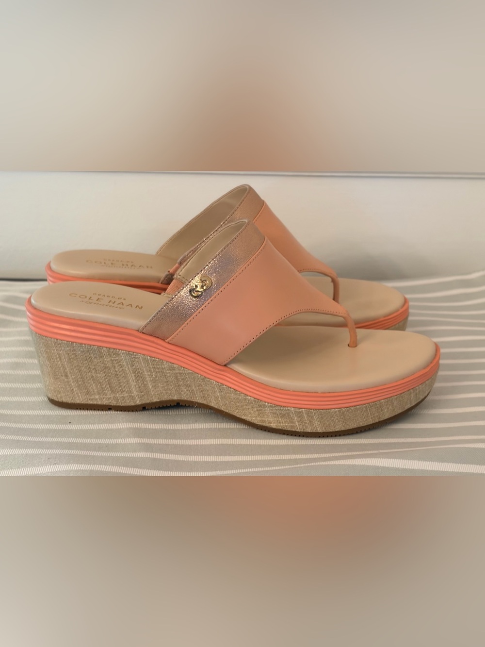 WOMENS COLE HAAN SIGNATURE CECILEY GRAND LEATHER SANDALS PINK /BEIGE  SZ 6B EUC